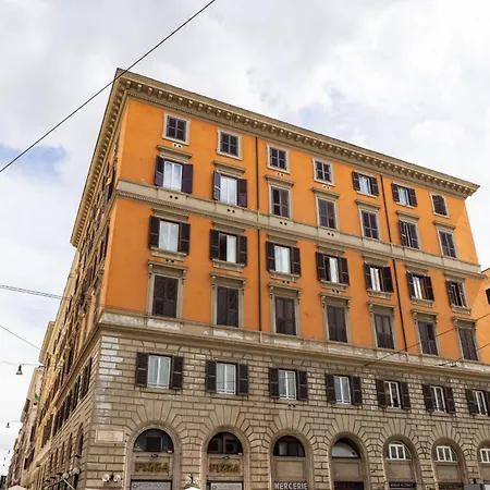 Domus Giulia Roma